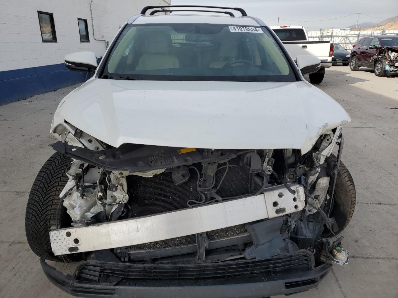 2016 Toyota Highlander VIN 5TDJKRFH2GS294900 Copart auction photo, all over damage thumbnail 5