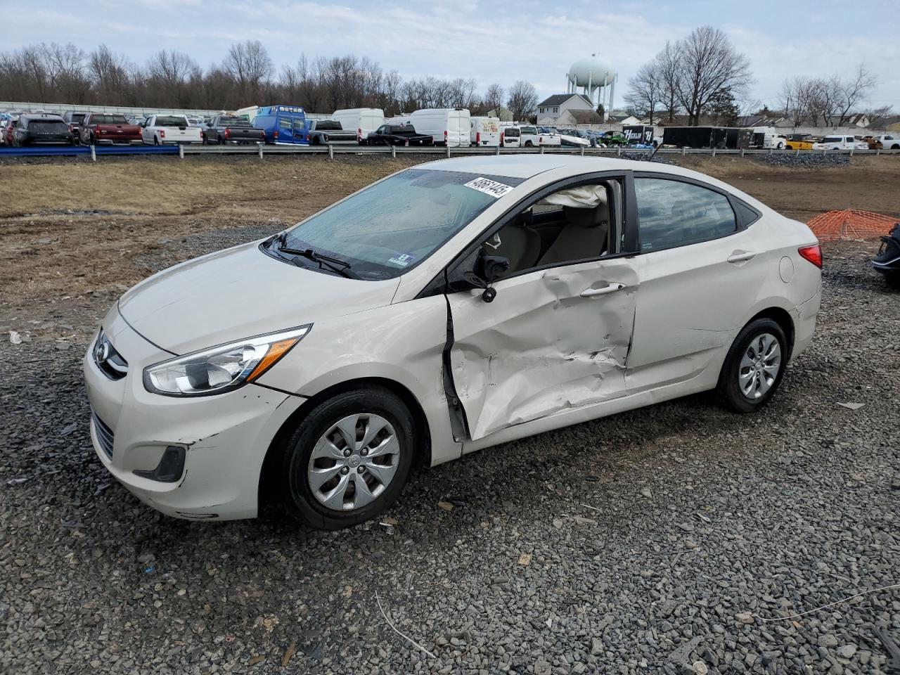 2015 Hyundai Accent VIN KMHCT4AE6FU929581