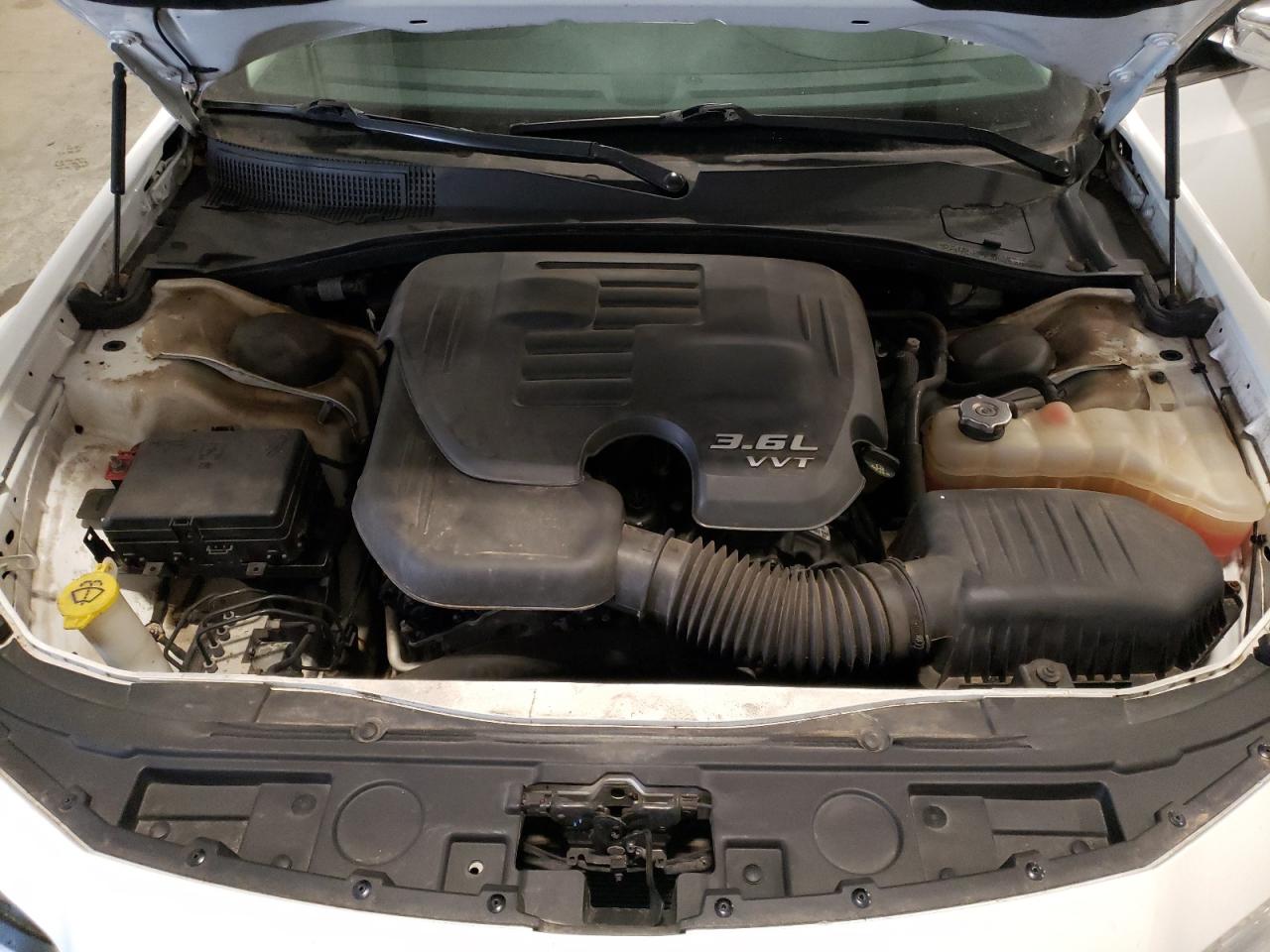2016 Chrysler 300 VIN 2C3CCAKG8GH175885 Copart auction photo, front end / side damage thumbnail 11