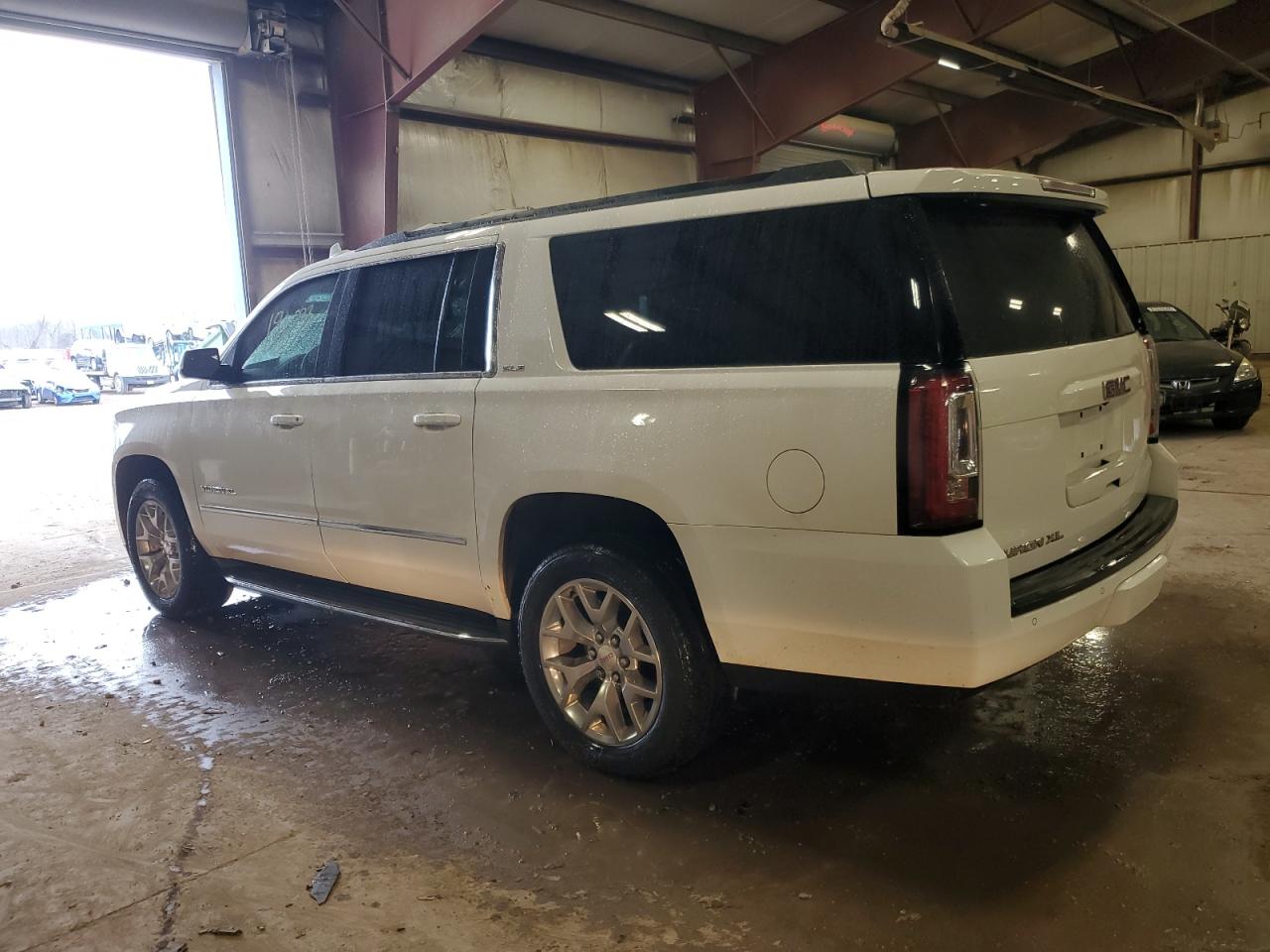 2015 GMC Yukon VIN 1GKS2GKC4FR738668 Copart auction photo, top/roof / side damage thumbnail 2
