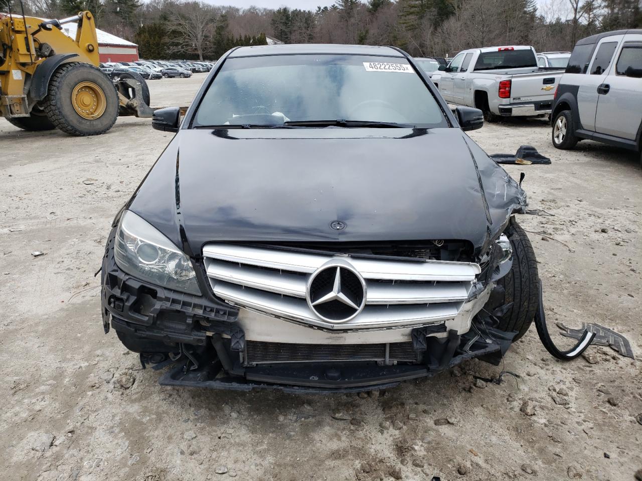 2011 Mercedes-Benz C-klasse VIN WDDGF5EB0BF656399 Copart auction photo, front end / minor dent/scratches damage thumbnail 5