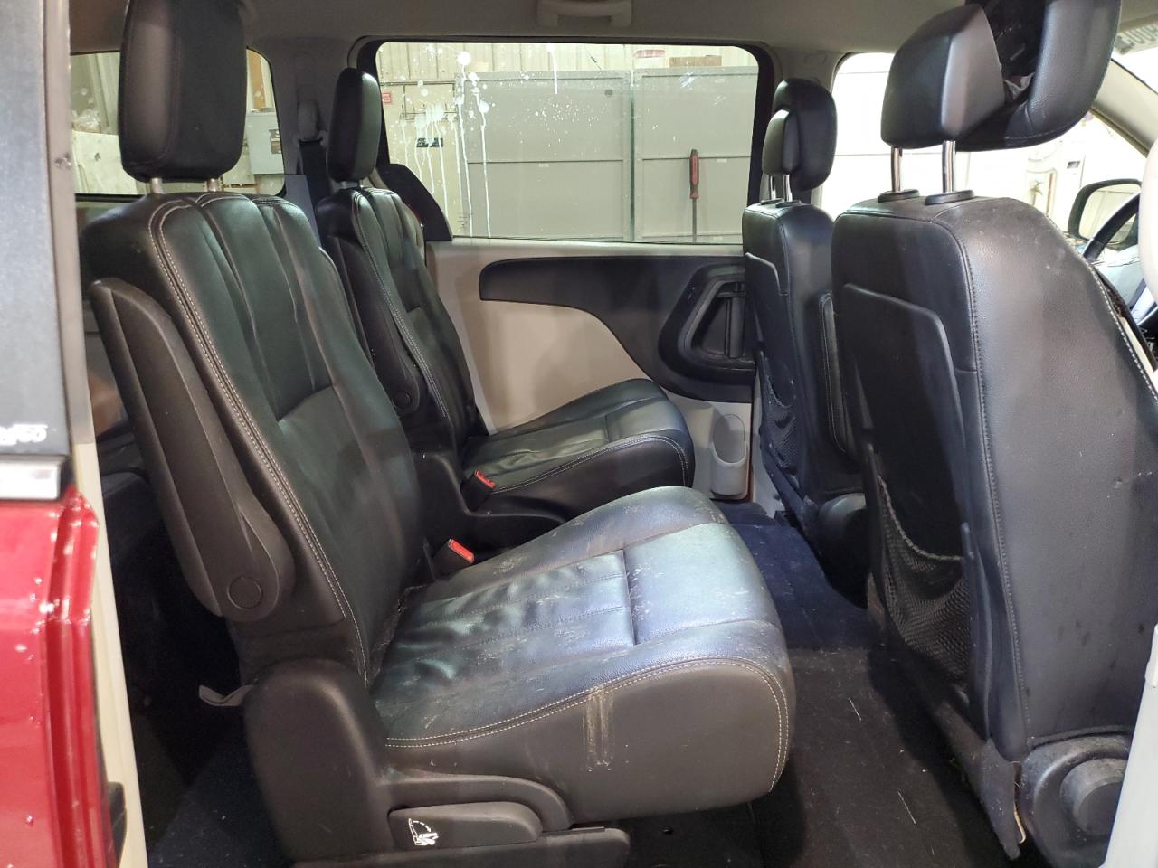 2014 Chrysler Town & Country VIN 2C4RC1BG1ER324375 Copart auction photo, all over / undercarriage damage thumbnail 11