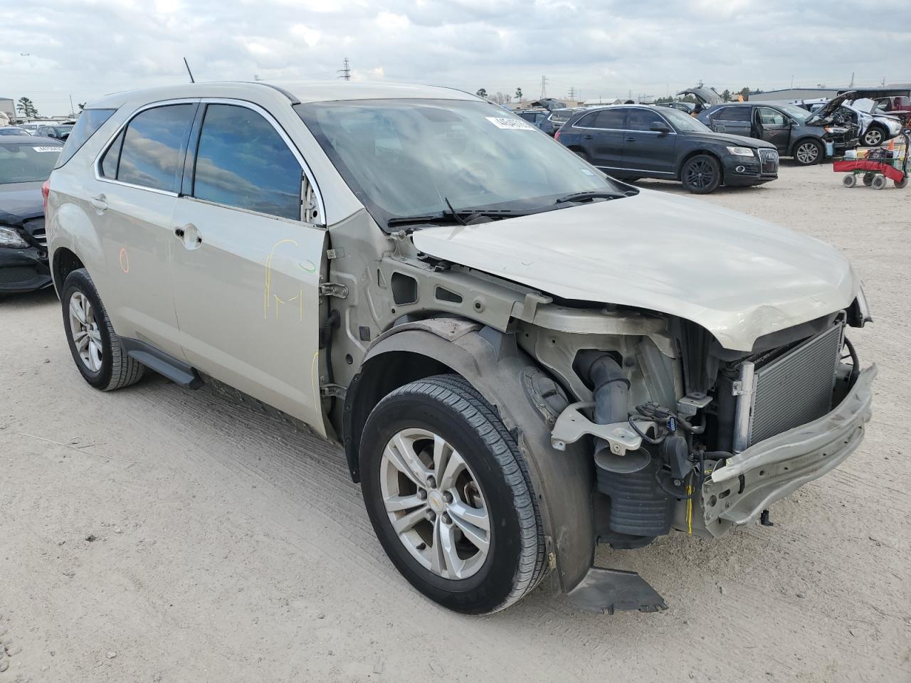 2014 Chevrolet Equinox VIN 1GNALAEKXEZ110575 Copart auction photo, front end / side damage thumbnail 4