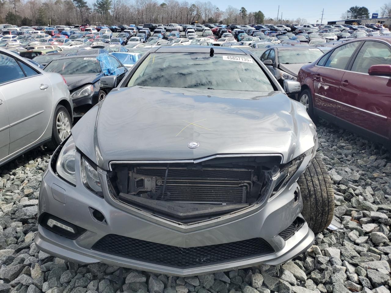 2011 Mercedes-Benz E-klasse VIN WDDKJ7CB9BF117416 Copart auction photo, front end damage thumbnail 5