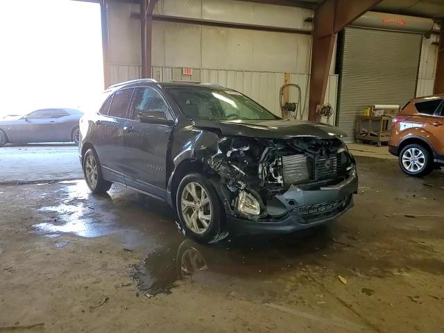 2019 Chevrolet Equinox VIN 3GNAXVEX8KS664052 Copart auction photo, front end / side damage thumbnail 14