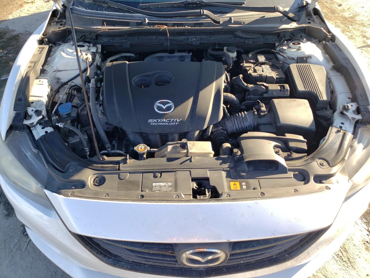 2017 Mazda 6 VIN JM1GL1U53H1148957 Copart auction photo, rear end / minor dent/scratches damage thumbnail 11