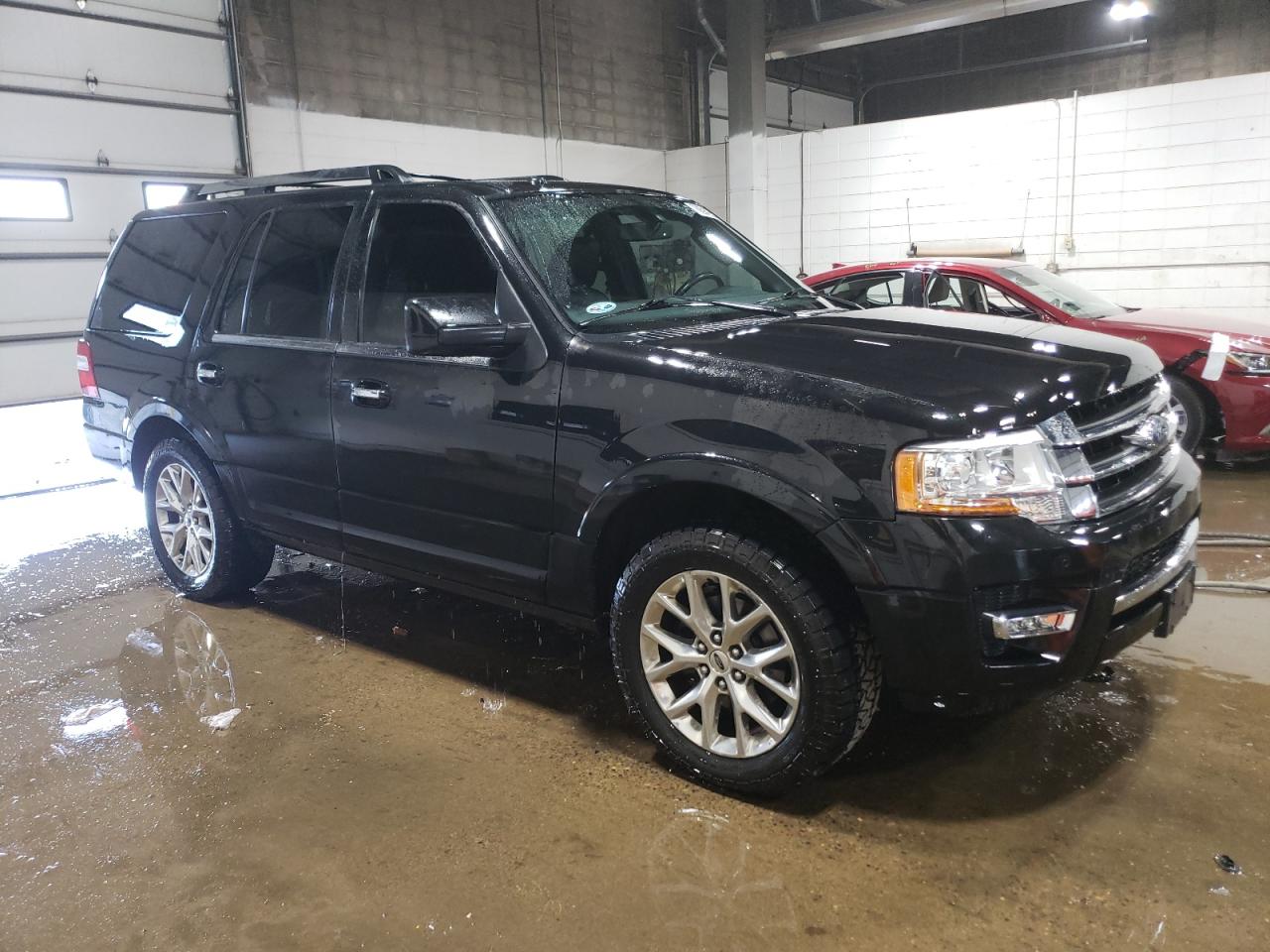 2015 Ford Expedition VIN 1FMJU2AT1FEF12662 Copart auction photo, front end / side damage thumbnail 4
