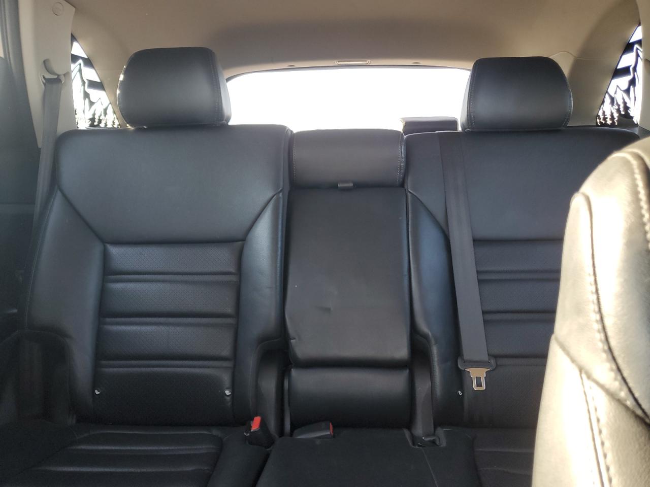 2019 KIA Sorento VIN 5XYPHDA56KG479000 Copart auction photo, side / minor dent/scratches damage thumbnail 10