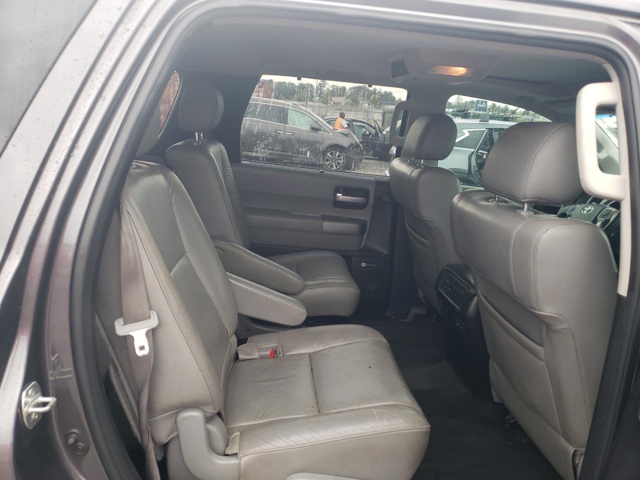 2014 Toyota Sequoia VIN 5TDKY5G17ES053960 Copart auction photo, front end damage thumbnail 11