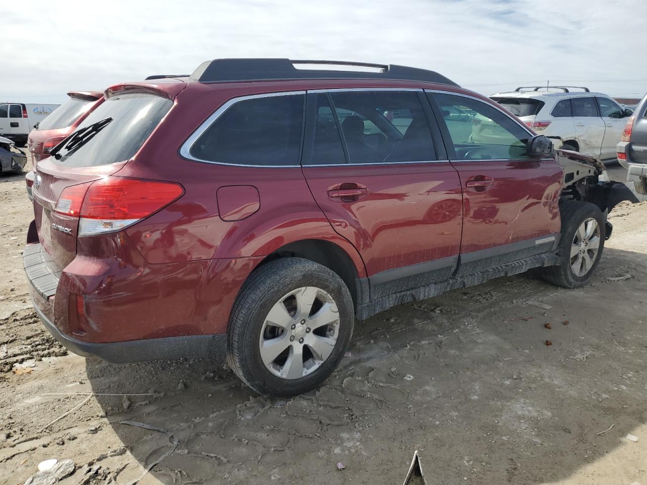 2011 Subaru Outback VIN 4S4BRCBC4B3329451 Copart auction photo, front end / side damage thumbnail 3