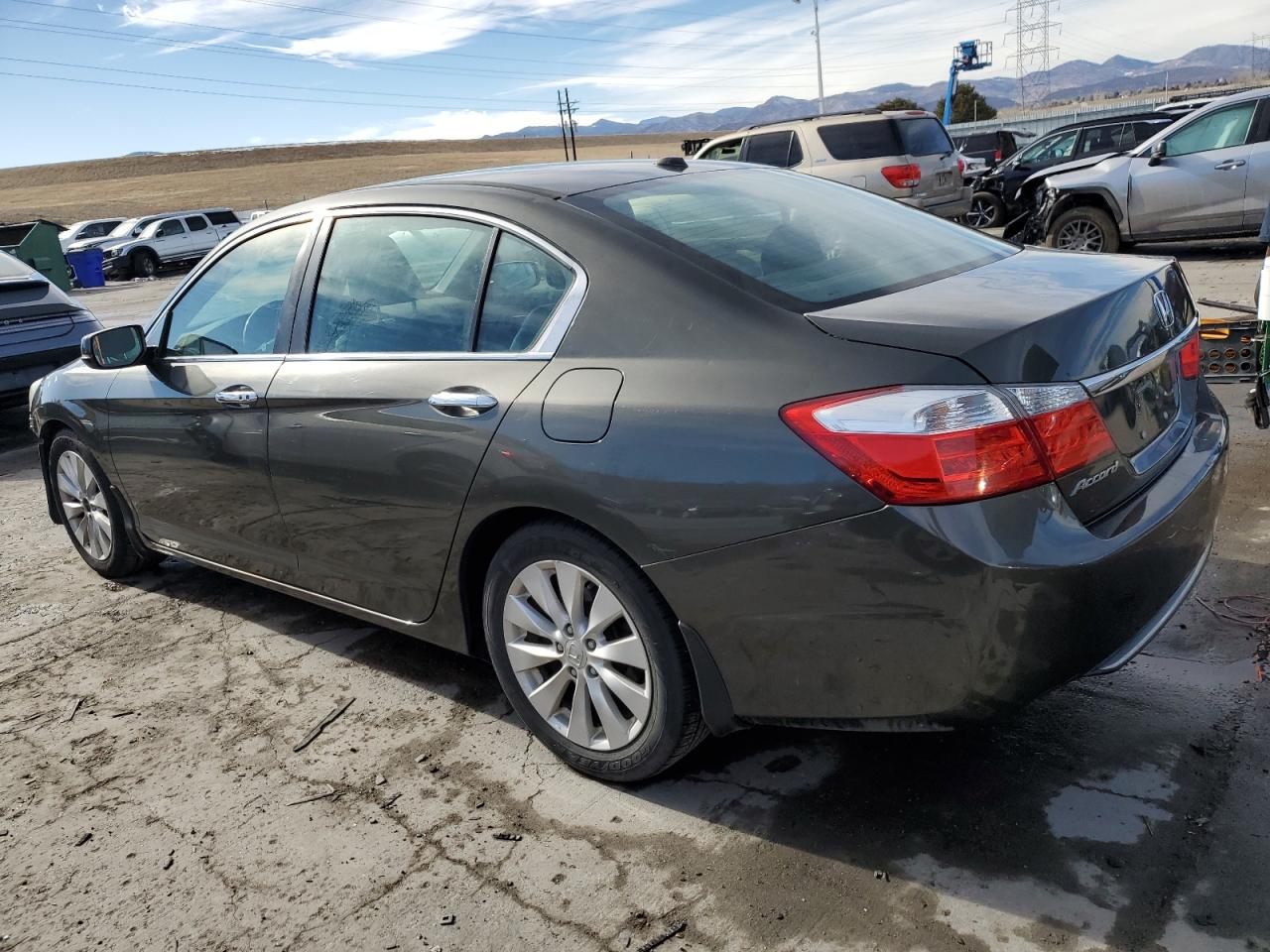 2013 Honda Accord VIN 1HGCR2F8XDA101074 Copart auction photo, front end / rear end damage thumbnail 2