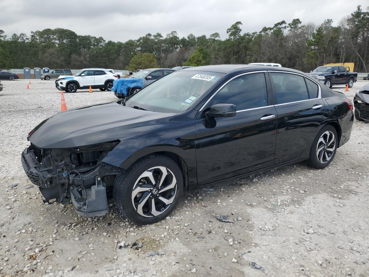 2017 Honda Accord VIN 1HGCR2F80HA106371