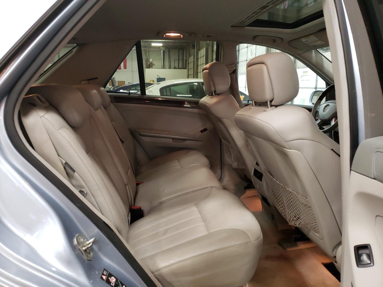 2007 Mercedes-Benz M-klasse VIN 4JGBB75E07A217676 Copart auction photo, side / front end damage thumbnail 11