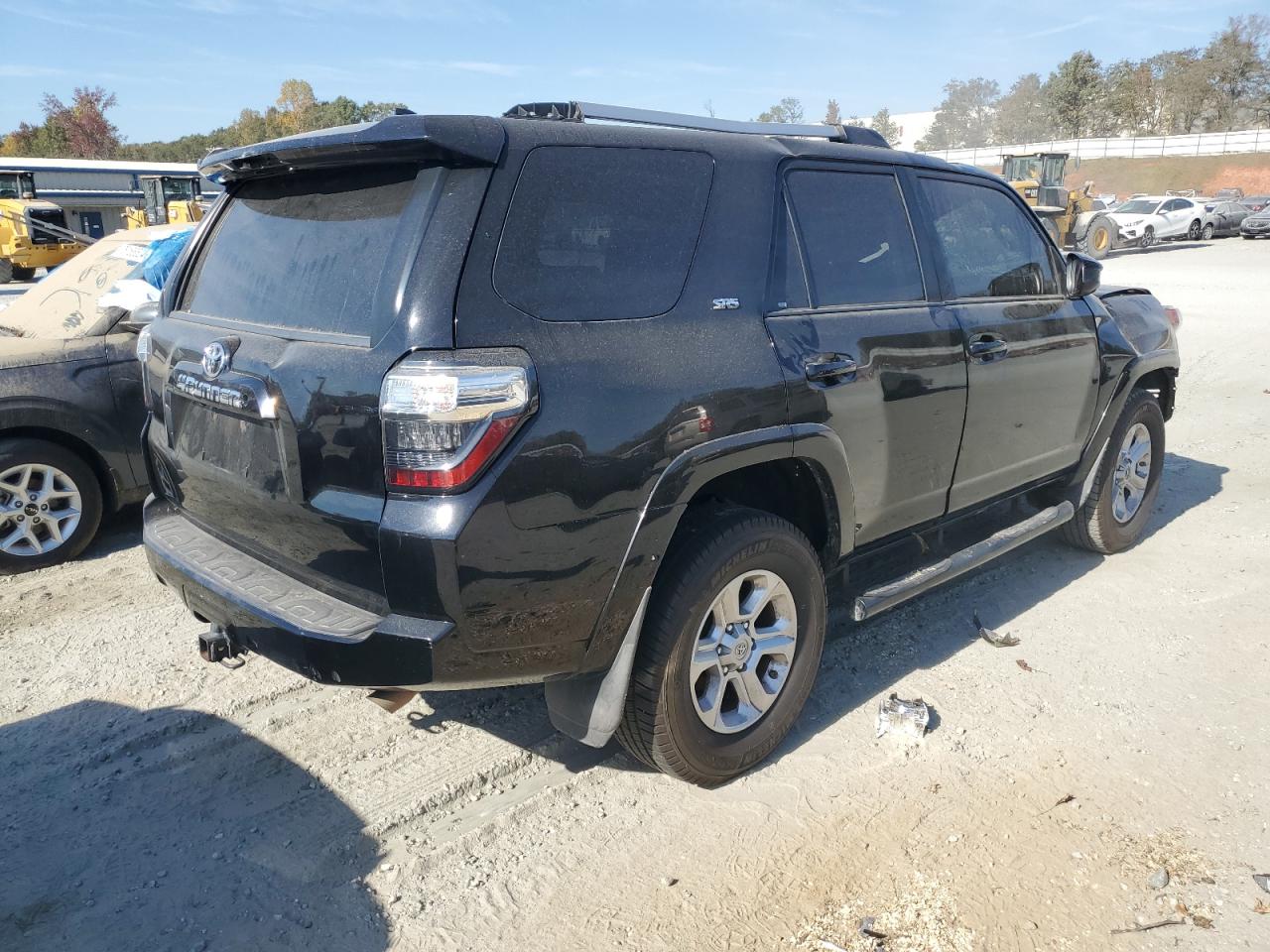 2019 Toyota 4Runner VIN JTEBU5JR7K5682335 Copart auction photo, top/roof damage thumbnail 3