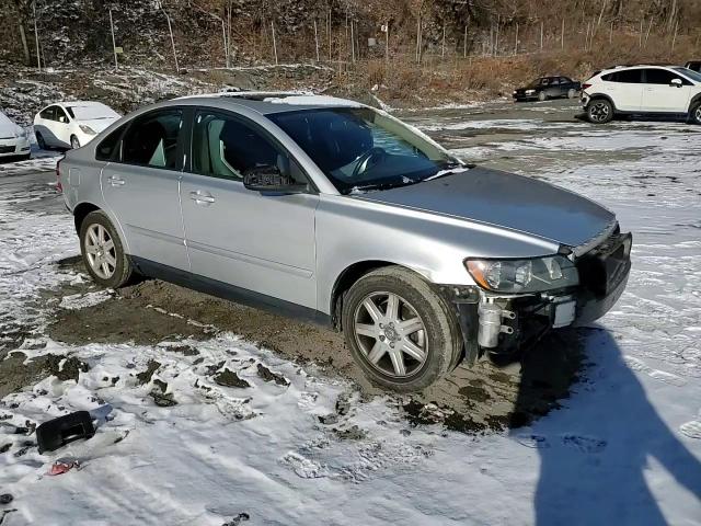 2007 Volvo S40 VIN YV1MS382772262996 Copart auction photo, all over / front end damage thumbnail 11