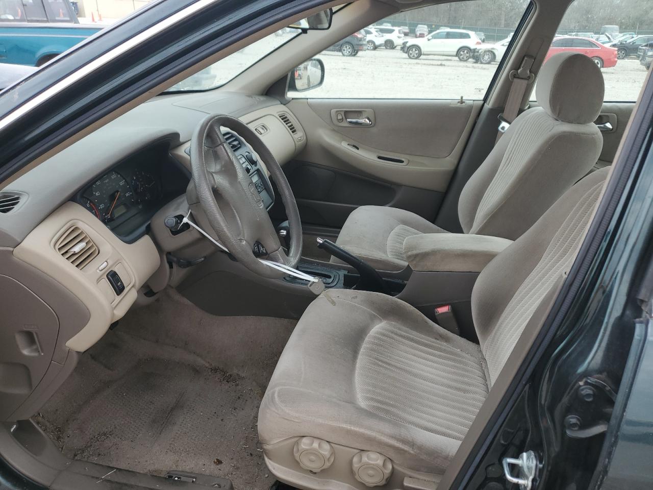 1998 Honda Accord VIN 1HGCG5646WA096043 Copart auction photo, front end damage thumbnail 7