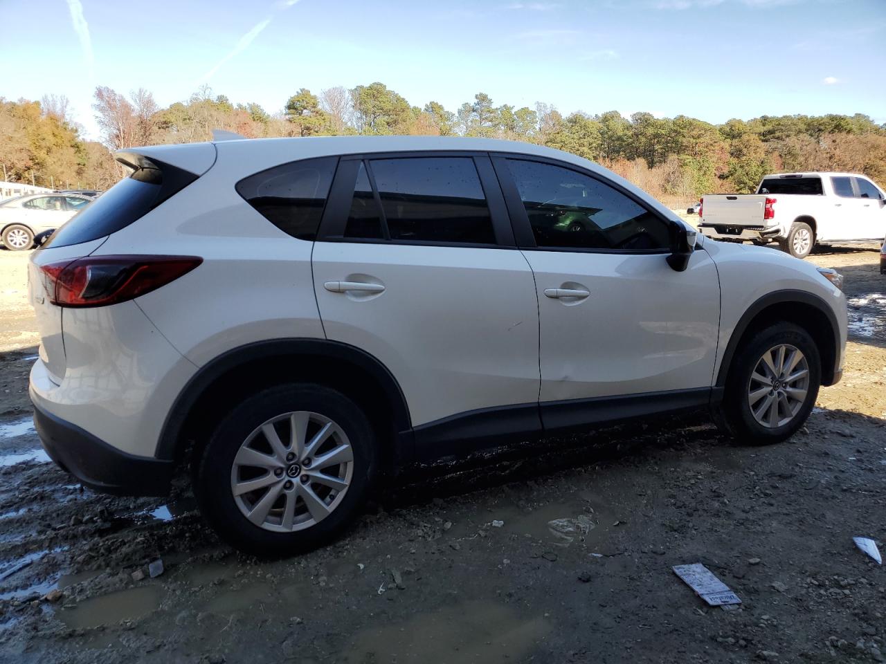2016 Mazda CX-5 VIN JM3KE4BY8G0606796 Copart auction photo, all over damage thumbnail 3