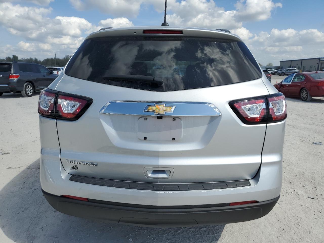 2017 Chevrolet Traverse VIN 1GNKRFED8HJ155857 Copart auction photo, front end damage thumbnail 6