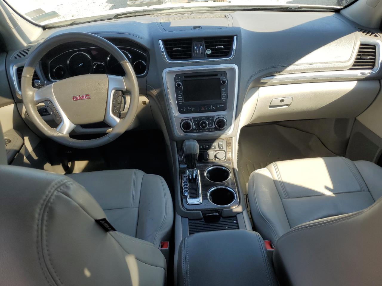 2015 GMC Acadia VIN 1GKKRRKD3FJ161002 Copart auction photo, front end damage thumbnail 8