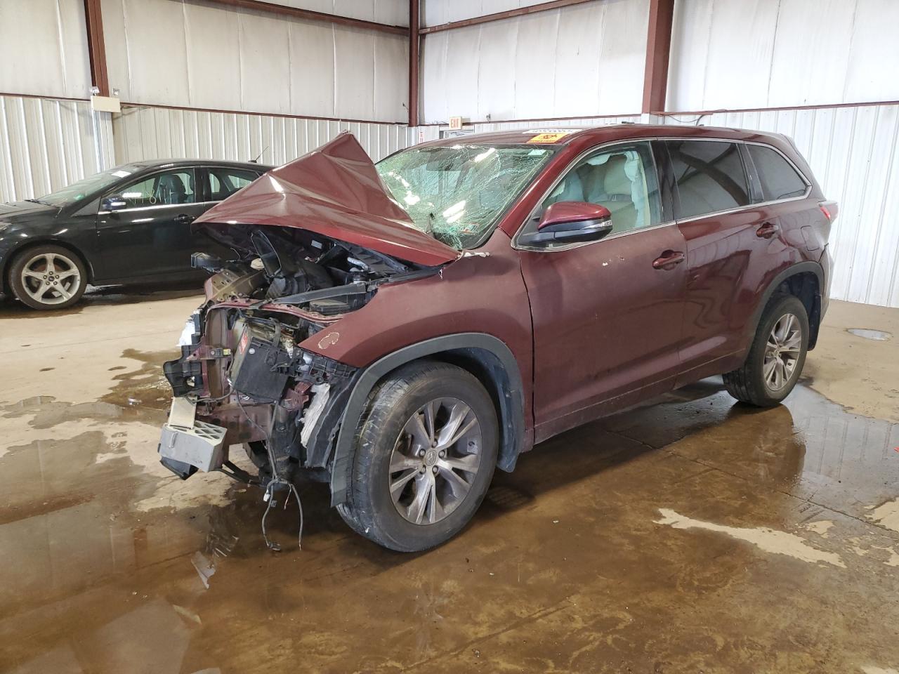 2015 Toyota Highlander VIN 5TDBKRFH4FS169688