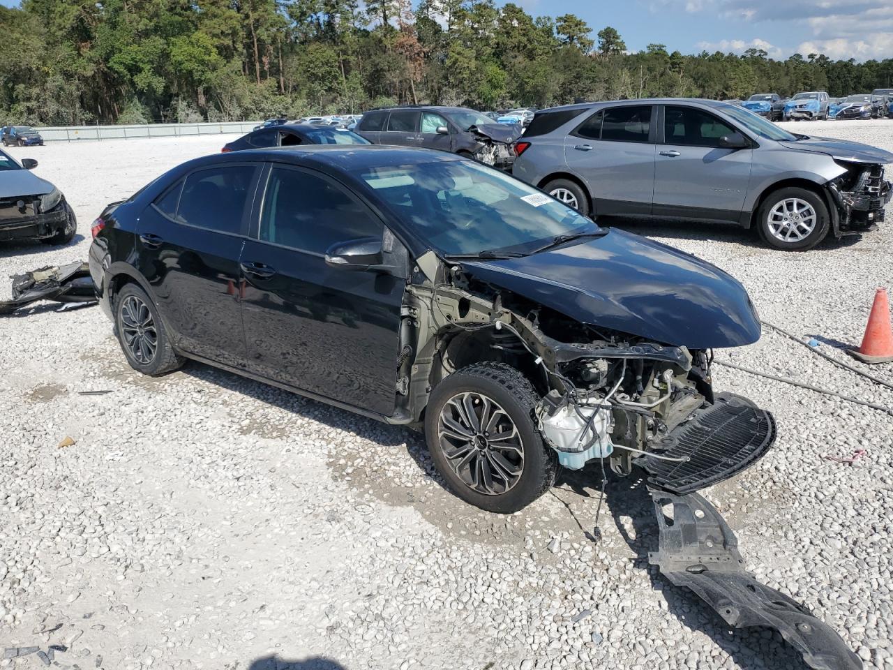 2016 Toyota Corolla VIN 5YFBURHE4GP499872 Copart auction photo, front end / side damage thumbnail 4