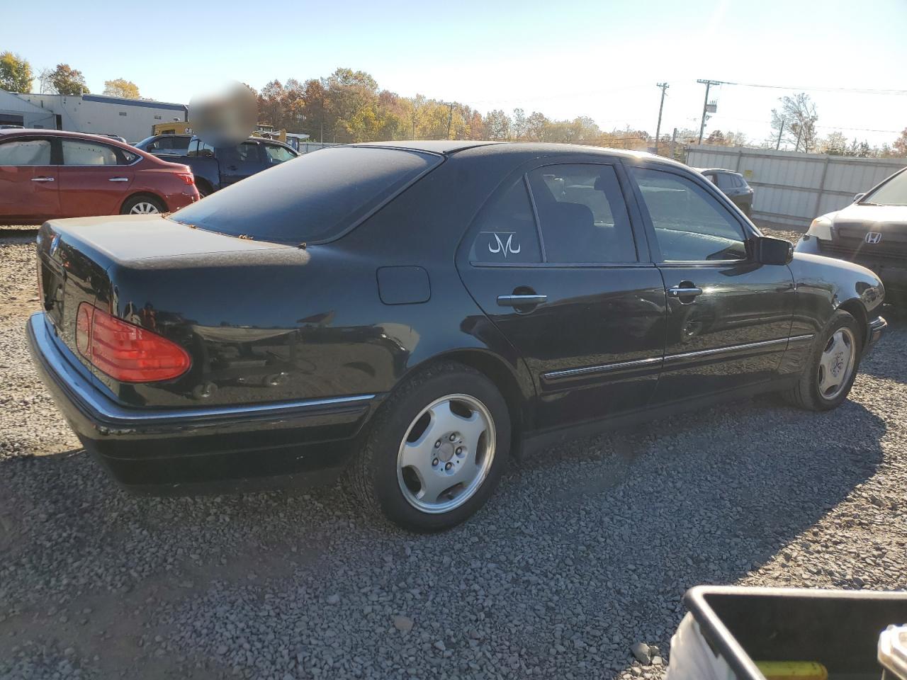 1997 Mercedes-Benz E-klasse VIN WDBJF72F0VA523161 Copart auction photo, side damage thumbnail 3