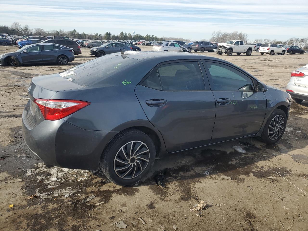 2014 Toyota Corolla VIN 5YFBURHE4EP141913 Copart auction photo, front end / minor dent/scratches damage thumbnail 3