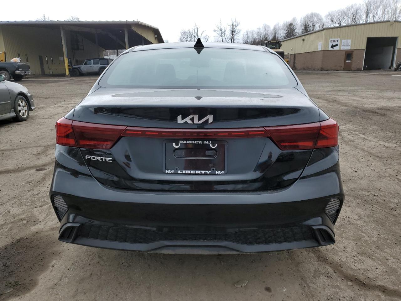 2024 KIA Forte VIN 3KPF24AD9RE762521 Copart auction photo, front end / minor dent/scratches damage thumbnail 6