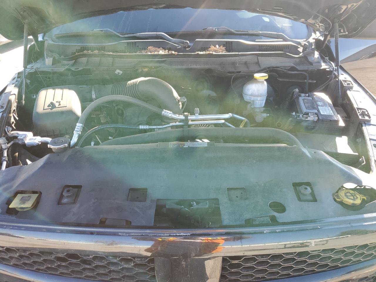 2019 RAM 1500 VIN 1C6RR7FT2KS531030 Copart auction photo, front end / undercarriage damage thumbnail 11