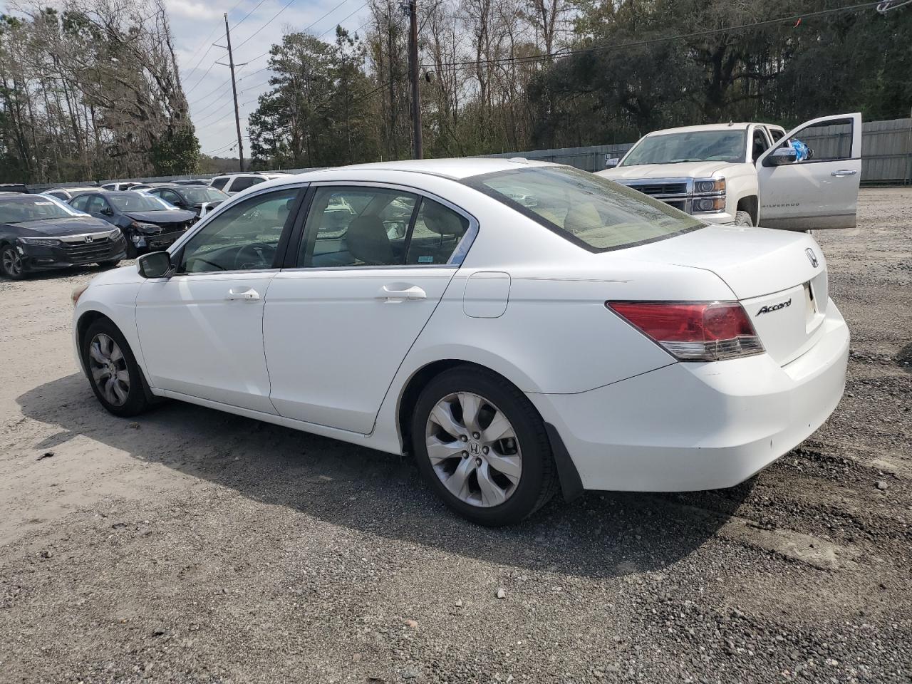 2008 Honda Accord VIN JHMCP26858C079238 Copart auction photo, side damage thumbnail 2