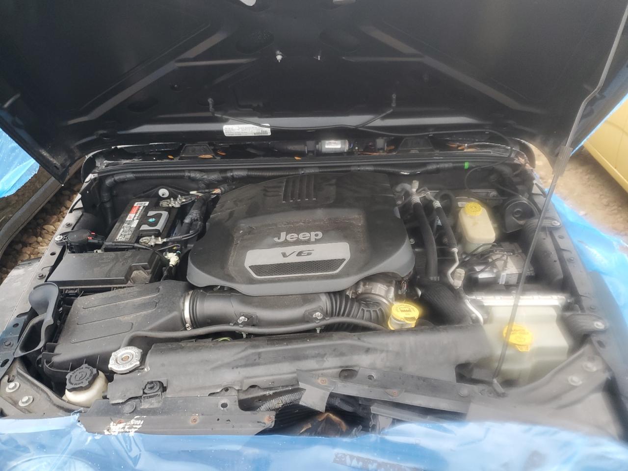 2017 Jeep Wrangler VIN 1C4BJWDG9HL519980 Copart auction photo, front end damage thumbnail 11