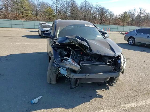 2019 Honda HR-V VIN 3CZRU6H3XKG734036 Copart auction photo, front end / side damage thumbnail 11