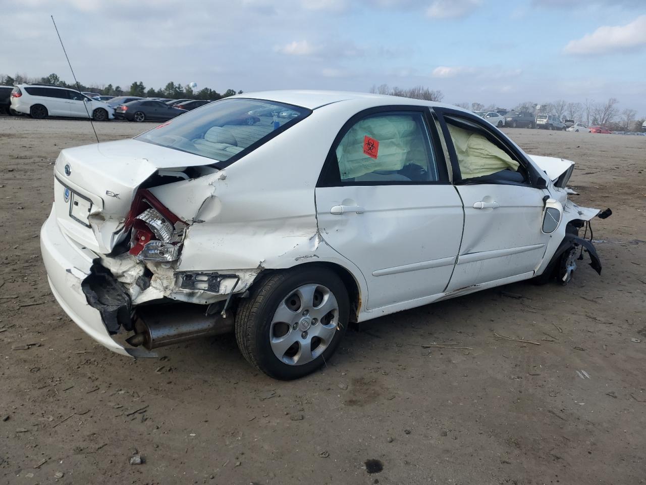 2009 KIA Spectra VIN KNAFE222895664646 Copart auction photo, all over / minor dent/scratches damage thumbnail 3