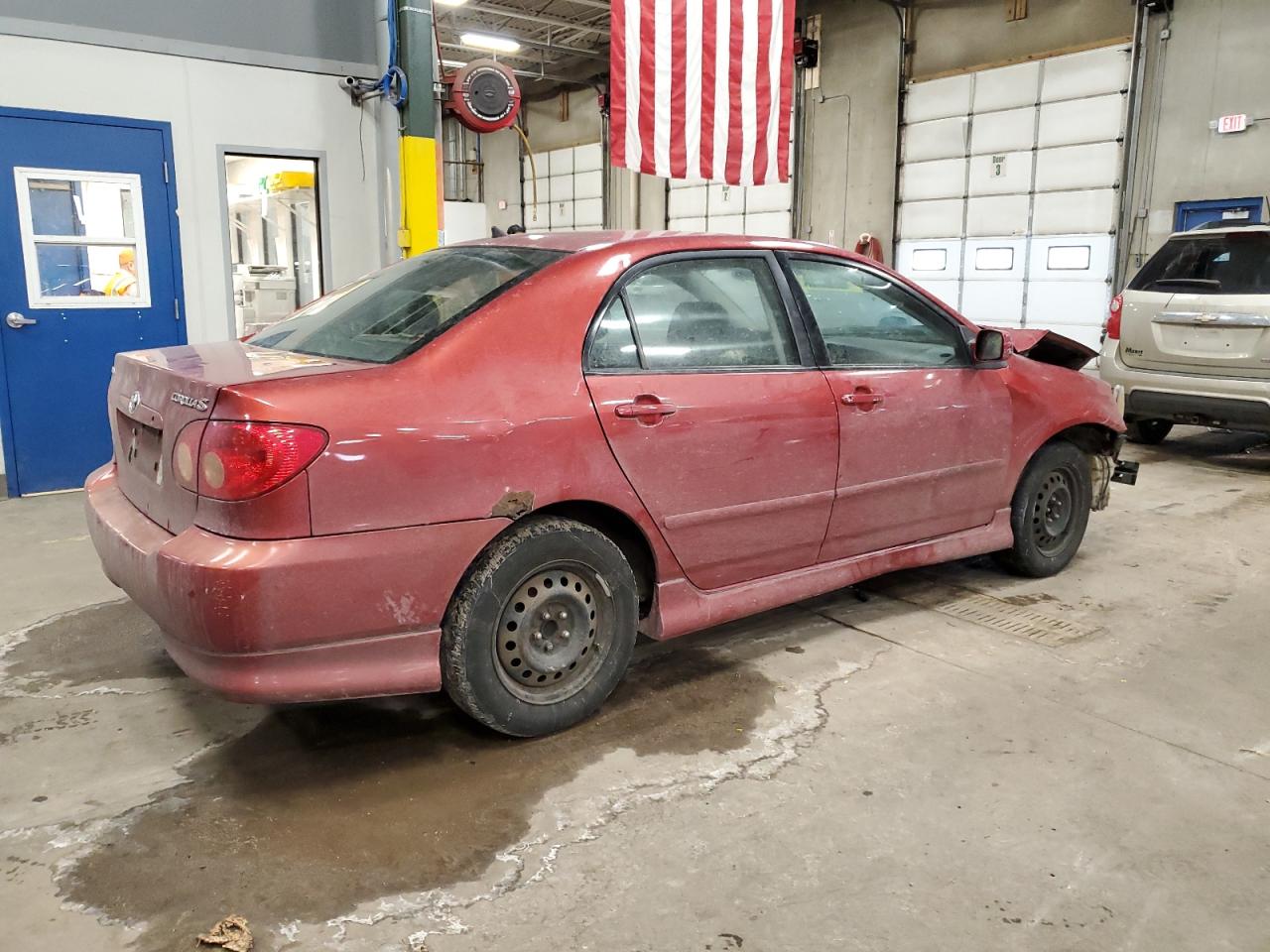 2007 Toyota Corolla VIN 1NXBR32E97Z932897 Copart auction photo, front end / side damage thumbnail 3
