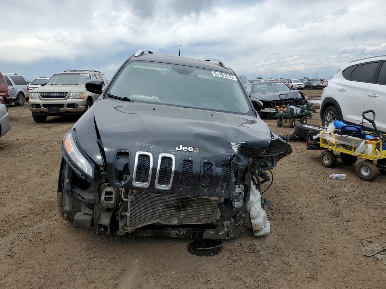 2016 Jeep Grand Cherokee VIN 1C4PJMCS8GW239920 Copart auction photo, front end damage thumbnail 5