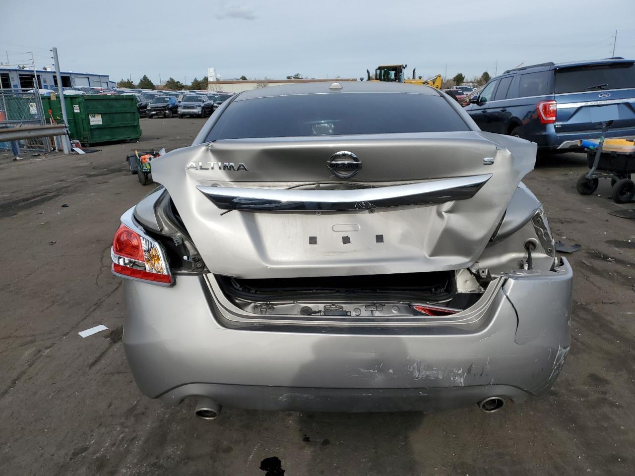 2015 Nissan Altima VIN 1N4AL3AP6FC205117 Copart auction photo, rear end damage thumbnail 6