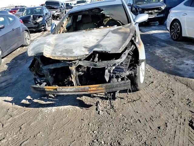 2011 Hyundai Sonata VIN 5NPEC4AB2BH280577 Copart auction photo, burn damage thumbnail 10