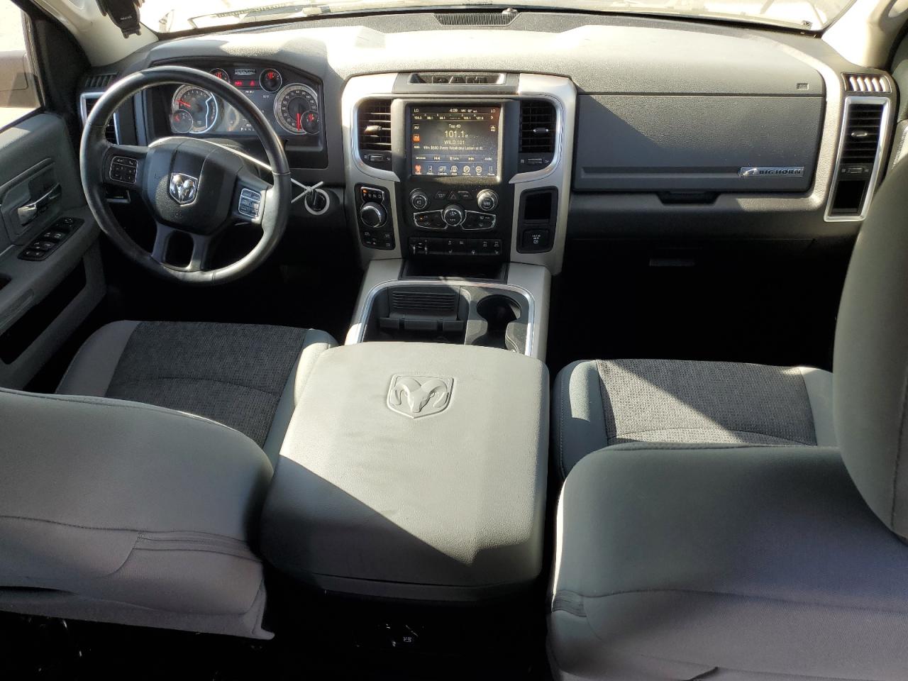 2017 RAM 1500 VIN 1C6RR7TT5HS530533 Copart auction photo, rear end / undercarriage damage thumbnail 8