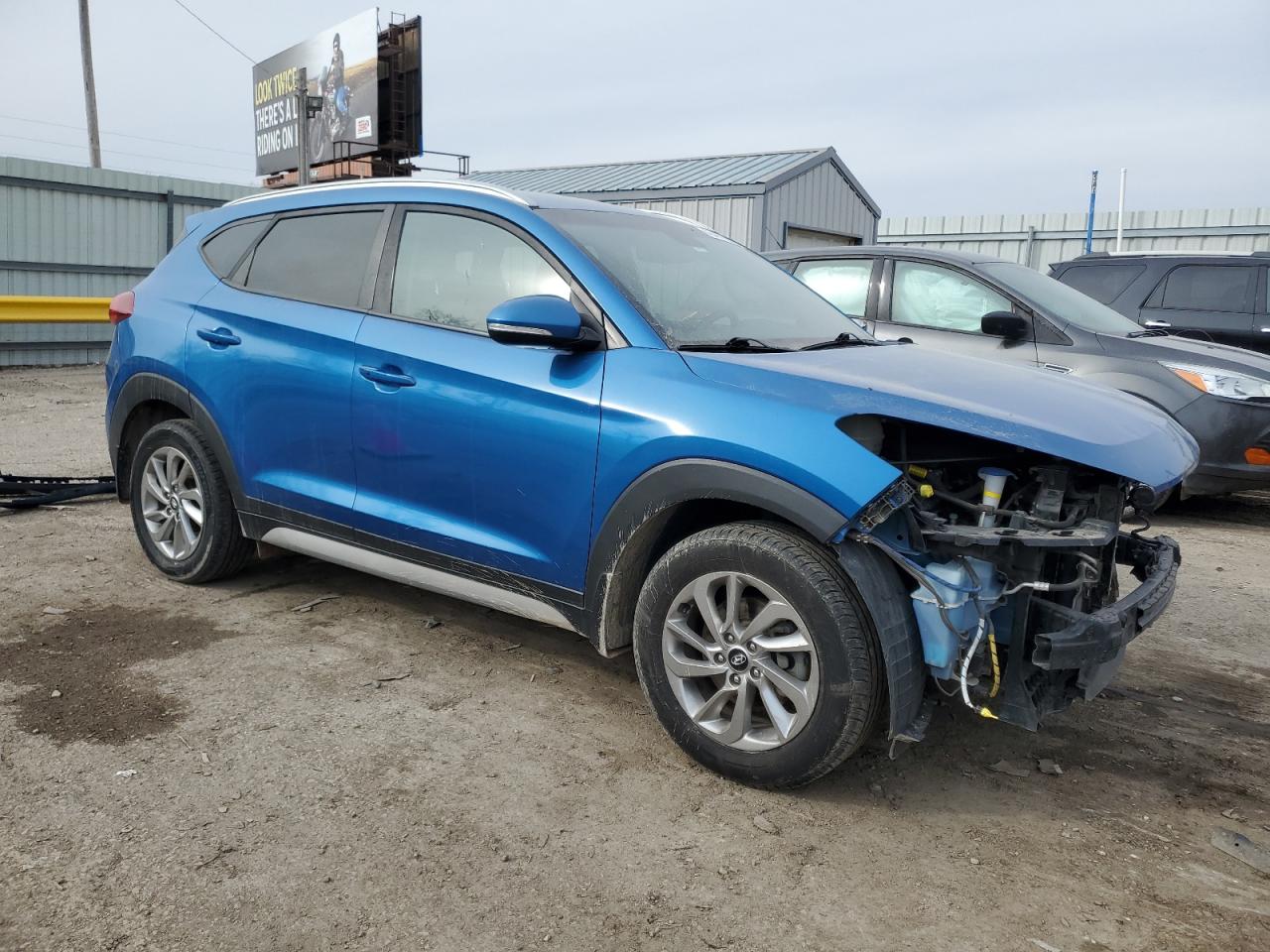 2018 Hyundai Tucson VIN KM8J33A42JU775520 Copart auction photo, front end damage thumbnail 4