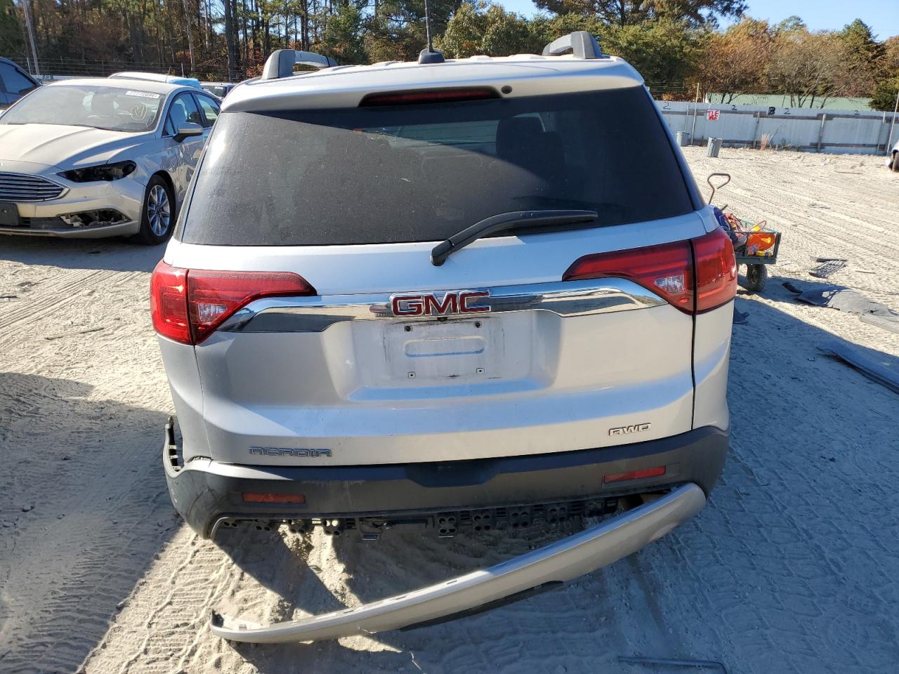2018 GMC Acadia VIN 1GKKNSLA2JZ127389 Copart auction photo, all over / undercarriage damage thumbnail 6