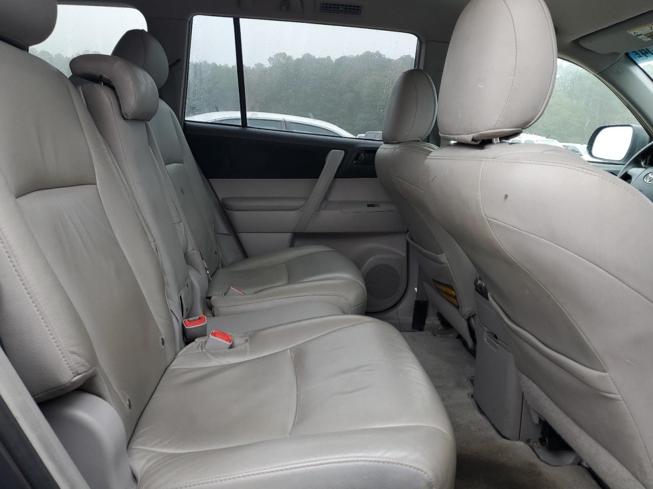 2010 Toyota Highlander VIN 5TDZK3EHXAS022751 Copart auction photo, side / all over damage thumbnail 11
