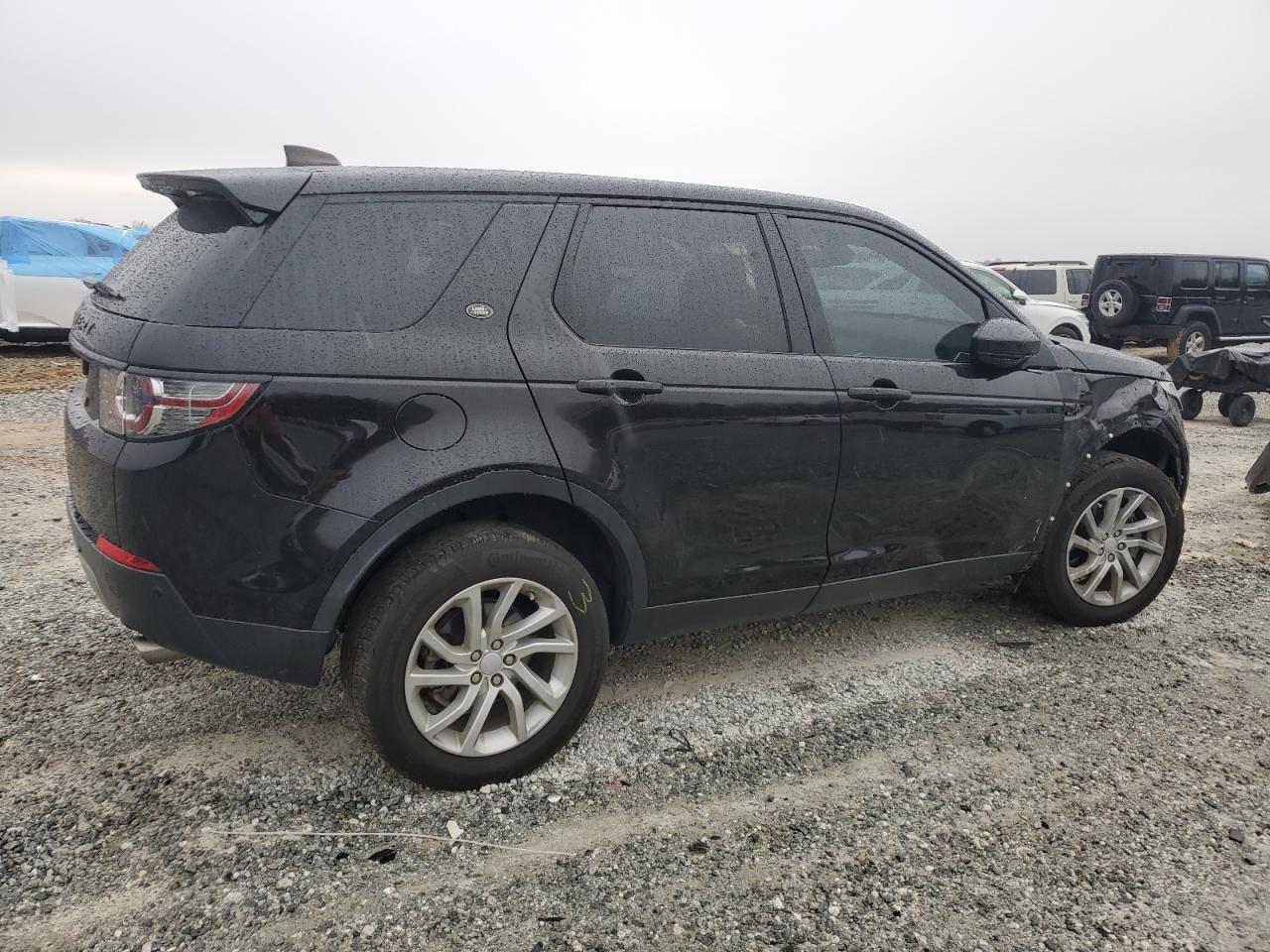 2018 Land Rover Discovery VIN SALCR2RX0JH737760 Copart auction photo, front end / side damage thumbnail 3