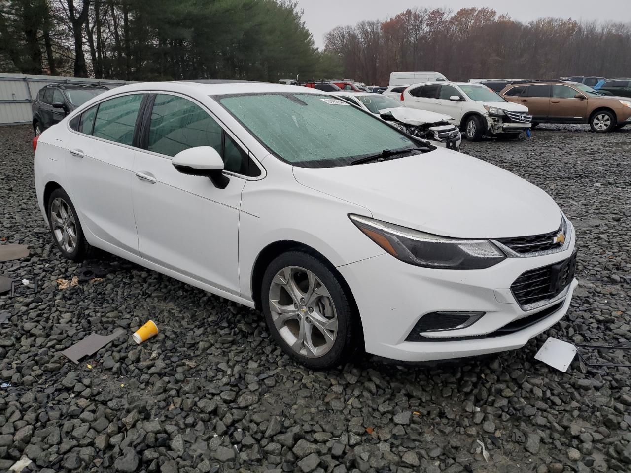 2018 Chevrolet Cruze VIN 1G1BF5SM8J7185078 Copart auction photo, side / front end damage thumbnail 4
