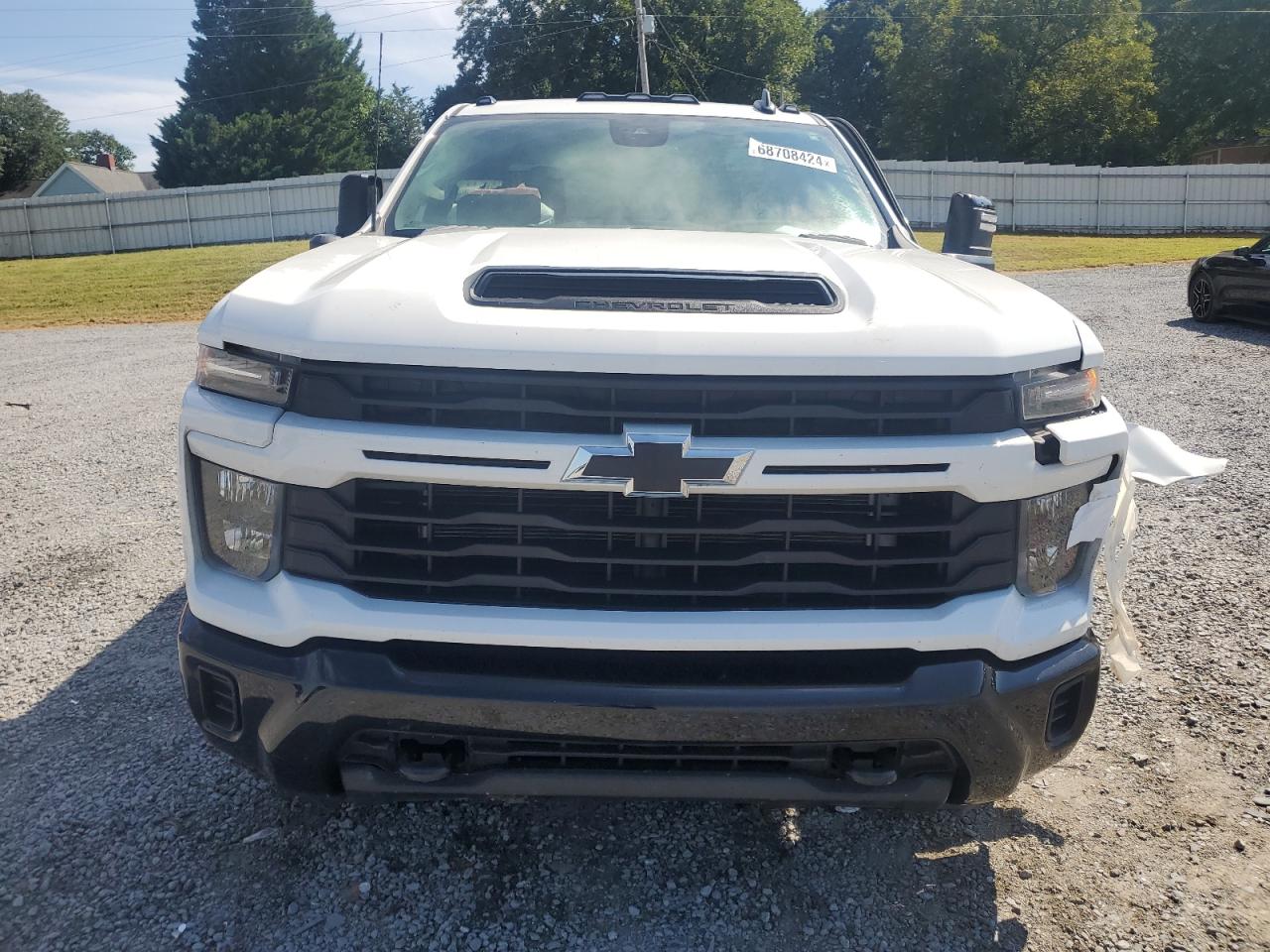 2024 Chevrolet Silverado VIN 1GC4YME76RF351979 Copart auction photo, front end / side damage thumbnail 5