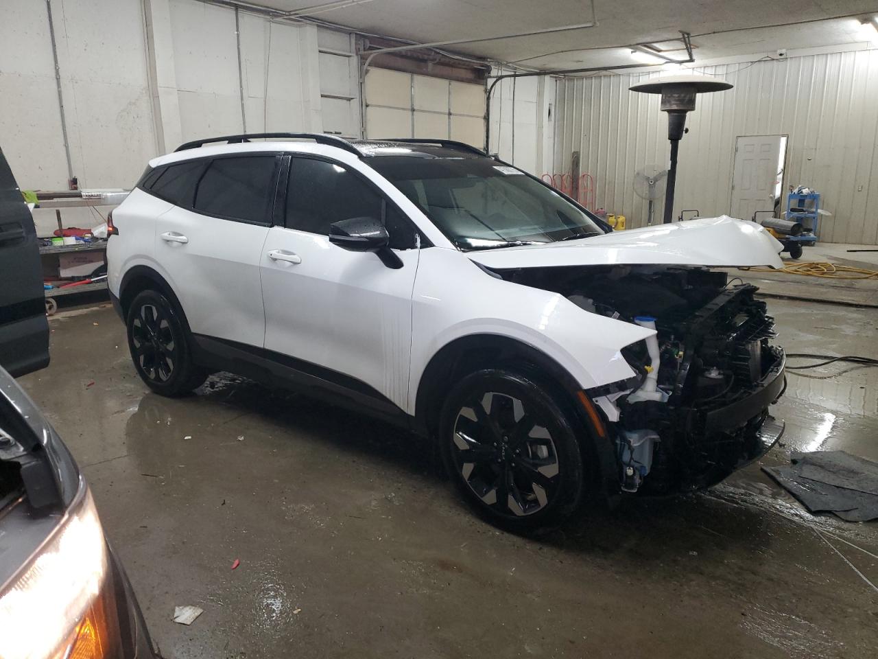 2023 KIA Sportage VIN 5XYK6CAF2PG119264 Copart auction photo, front end / minor dent/scratches damage thumbnail 4