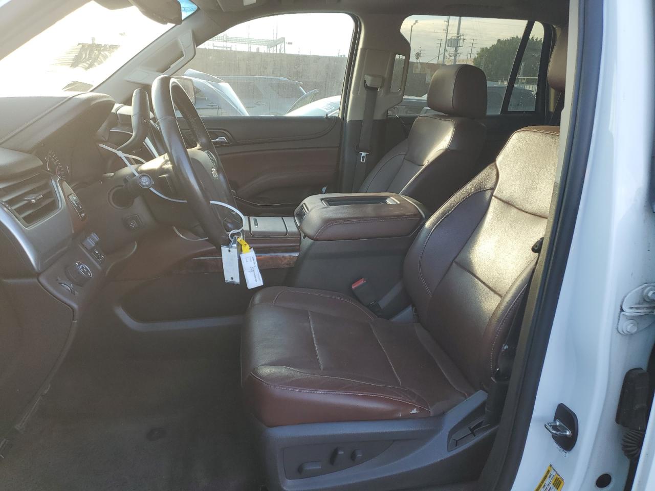 2015 Chevrolet Tahoe VIN 1GNSCCKC3FR177176 Copart auction photo, side / rear end damage thumbnail 7