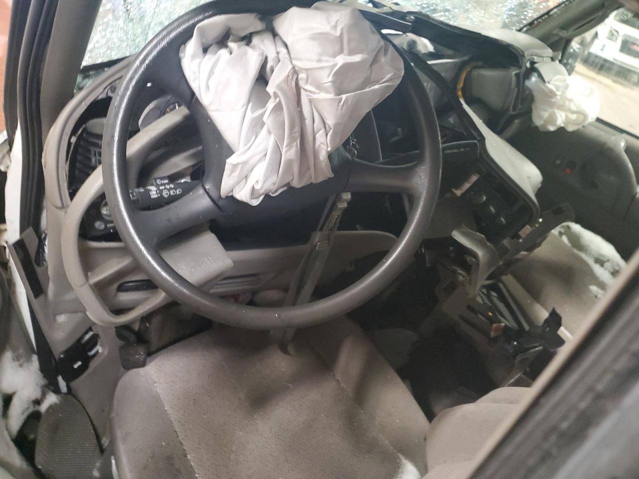 2002 Chevrolet Astro VIN 1GNEL19X92B142946 Copart auction photo, rollover damage thumbnail 8