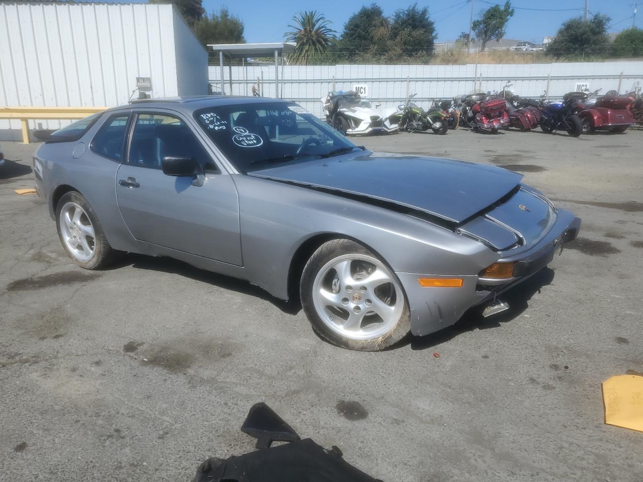 1986 Porsche 944 VIN WP0AA0946GN459926 Copart auction photo, front end damage thumbnail 4