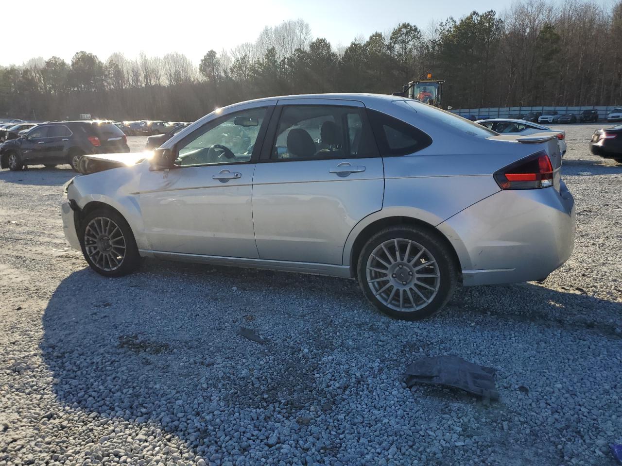 2010 Ford Focus VIN 1FAHP3GN0AW239019 Copart auction photo, front end damage thumbnail 2