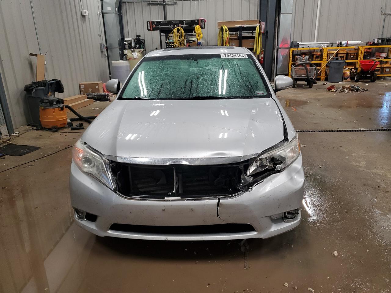 2011 Toyota Avalon VIN 4T1BK3DB6BU399651 Copart auction photo, front end damage thumbnail 5